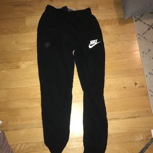 Nike Joggers